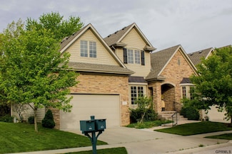 7841 Preserve Ln, Lincoln, NE 68516