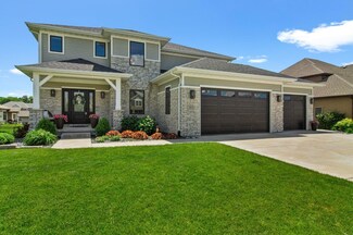 813 Sylvia Ln, Crown Point, IN 46307