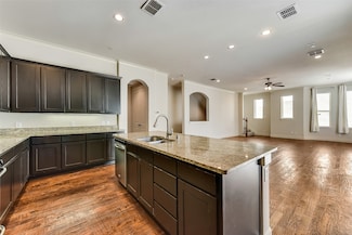 4111 Rawlins St Unit 404, Dallas, TX 75219