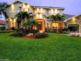 445 Palm River Blvd, Naples, FL 34110