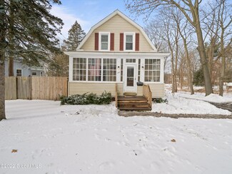 122 Old Loudon Rd, Latham, NY 12110
