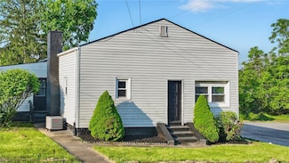 404 Georgetown Rd, Canonsburg, PA 15317