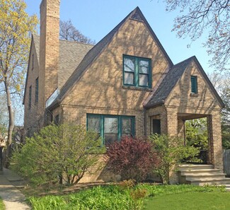 3412 Arcadia St, Evanston, IL 60203