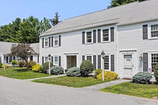 64 Colonial Village, Falmouth, ME 04105