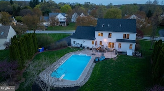 4233 Britain Dr, York, PA 17402