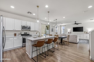 1703 S 83rd Way, Mesa, AZ 85209