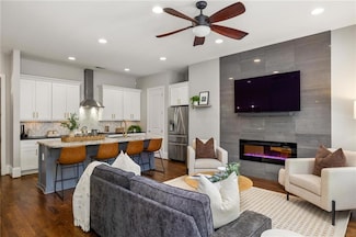 1202 Hardee St NE, Atlanta, GA 30307