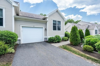 72 Grey Hawk Dr, Mashpee, MA 02649