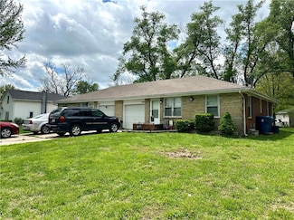 2904 N River Blvd, Independence, MO 64050