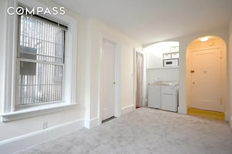104-106 Bedford St Unit 5-B, New York, NY 10014