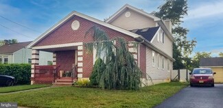 20 Eisenhower Dr, Sayreville, NJ 08872
