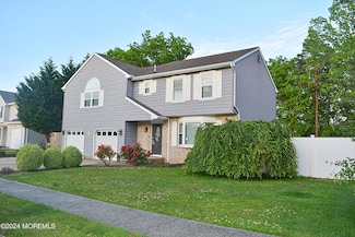 13 Deer Run Dr S, Barnegat, NJ 08005