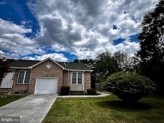 331 Lora Dr, Woodstock, VA 22664