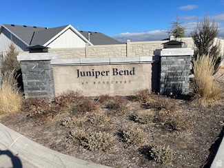 4912 W Juniper Bend Dr, Herriman, UT 84096