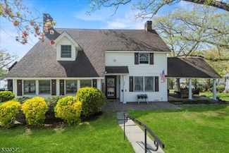 222 Long Pond Rd, Hewitt, NJ 07421