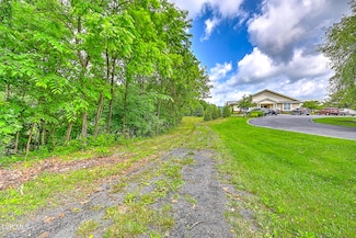 850 Meadow View Rd, Bristol, TN 37620