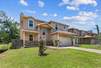 9307 Seeker St, Houston, TX 77028