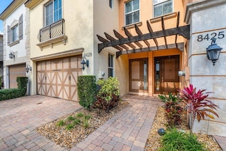 8429 Cocoplum Sound Ln, West Palm Beach, FL 33411