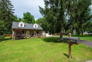 1155 Forest Dr, Beavercreek, OH 45434