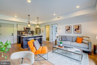 5001 Umbria St Unit P311, Philadelphia, PA 19128