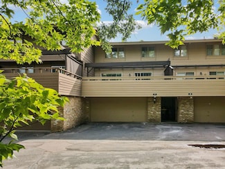 37 Birnamwood Dr, Burnsville, MN 55337