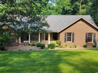 159 E Candy Cane Ln, Santa Claus, IN 47579