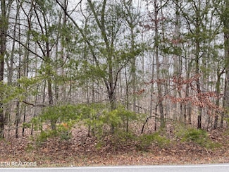 375 Rotherham Dr, Crossville, TN 38558