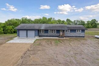 13168 Dawson Ave, Faribault, MN 55021