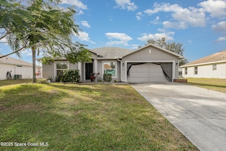 1454 Graves St SE, Palm Bay, FL 32909