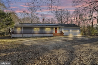 4370 Elizabeth Dr, Waldorf, MD 20601