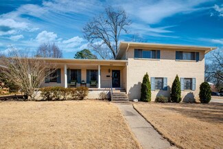 1007 Loretta Ln, Little Rock, AR 72227