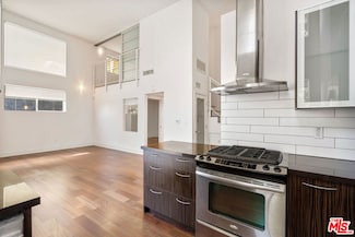 600 S Ridgeley Dr Unit 101, Los Angeles, CA 90036