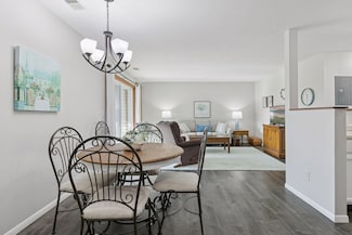 1225 Ferndale St N Unit B20, Maplewood, MN 55119