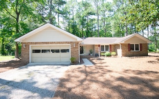 16 E Pine Ct, Carolina Shores, NC 28467