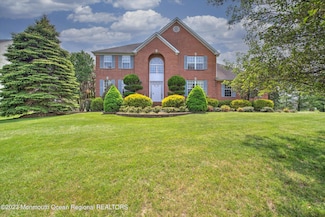 23 Stevenson Dr, Marlboro, NJ 07746
