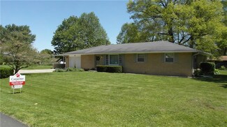 1416 Douglas Ln, Anderson, IN 46017