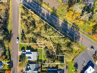 59 SW Main Ct, Warrenton, OR 97146