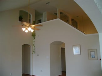 3759 Heritage Colony Dr, Missouri City, TX 77459