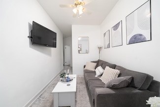 324 Monroe St Unit 3, Hoboken, NJ 07030