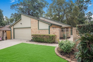 11819 Doretta Dr, Montgomery, TX 77356