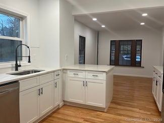 146 Johnson St, Naugatuck, CT 06770