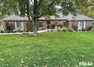 28031 230th St, Le Claire, IA 52753