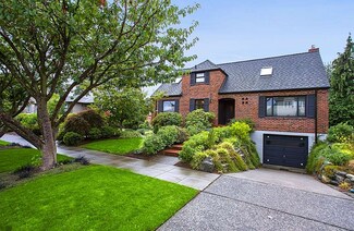 3427 38th Ave W, Seattle, WA 98199