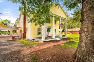 4513 Woodlawn Dr, Ball, LA 71405