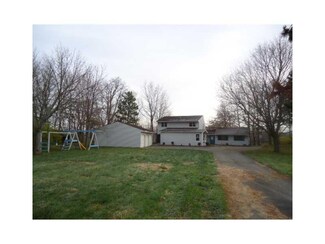 24 Point Ln, Arcadia, IN 46030