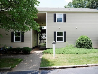 2301 Flagstone Ct, Winston Salem, NC 27103