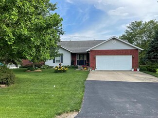 8554 Oak Hill School Rd, Lebanon, IL 62254