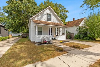 117 W 19th St, Holland, MI 49423