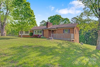 3081 Harmony St, Connellys Springs, NC 28612