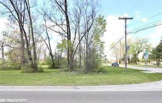 35464 Evanston Ave, Sterling Heights, MI 48312